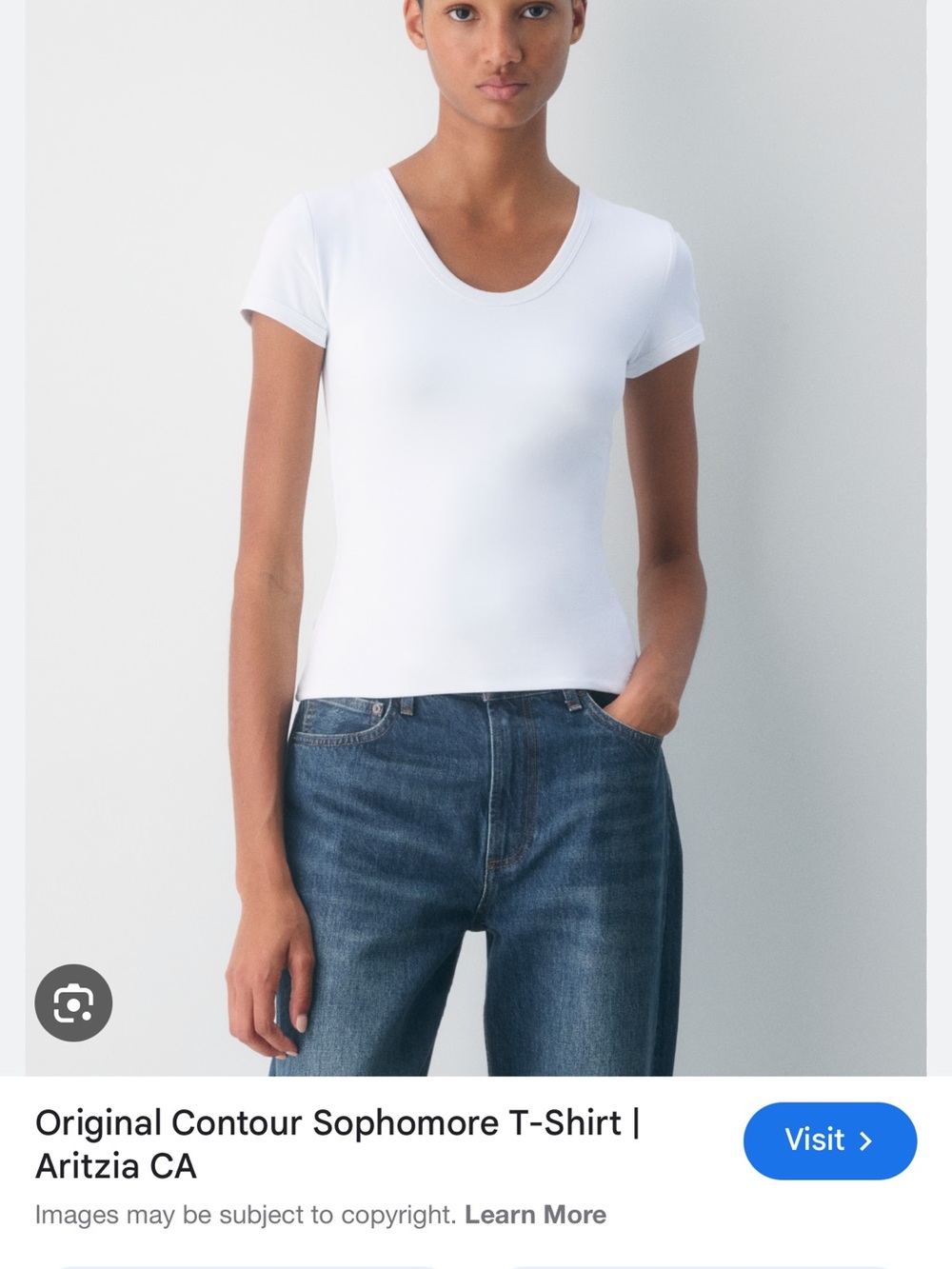 Aritzia White Scoop Neck Short Sleeve Tee